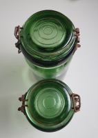 Set van 2 oude groene weckpotten