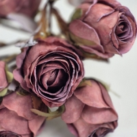 Kunst bosje vintage rozen