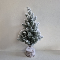 Kunst kerstboom sneeuw