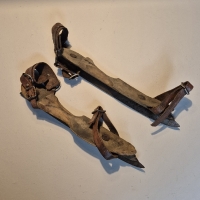 Oude schaatsen L