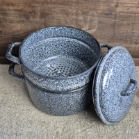 Oud emaille stoompan grijs