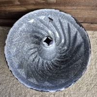 Oud emaille tulband  vorm