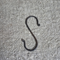 Smeedijzeren S Haak