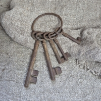 Gietijzeren sleutelbos