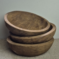 Robuuste oud houten schaal