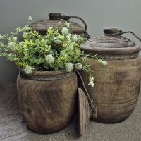 Kunst bloemstuk wit