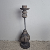 Houten kandelaar