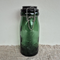 Oude groene weckpot  la lorraine