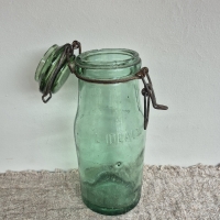 Oude weckpot groen l'ideale