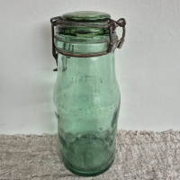 Oude weckpot groen l'ideale