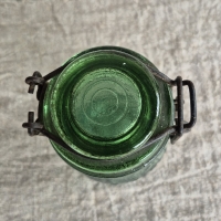 Oude weckpot groen l'ideale