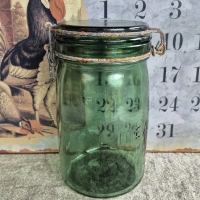 Oude weckpot l'ideale