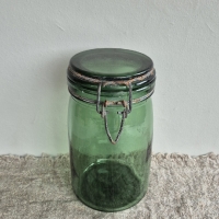 Oude weckpot l'ideale