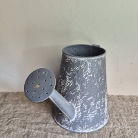 Decoratie zinken gieter