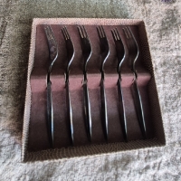 Brocante gebaksvorkjes in doosje twee sets